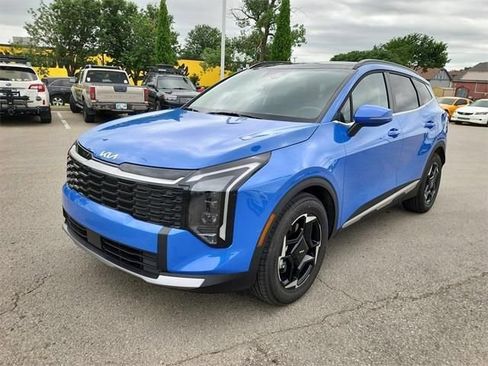 New 2026 Kia Sportage EX w/ EX Panorama Roof Package image 8