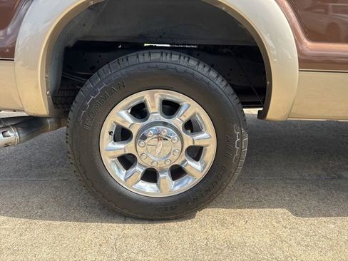 Used 2011 Ford F250 Lariat w/ Lariat Ultimate Pkg AWD/4WD image 38