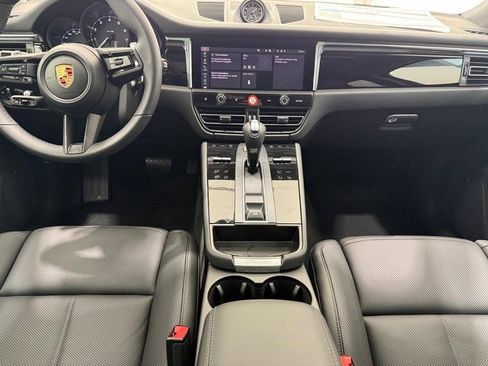 New 2026 Porsche Macan image 13