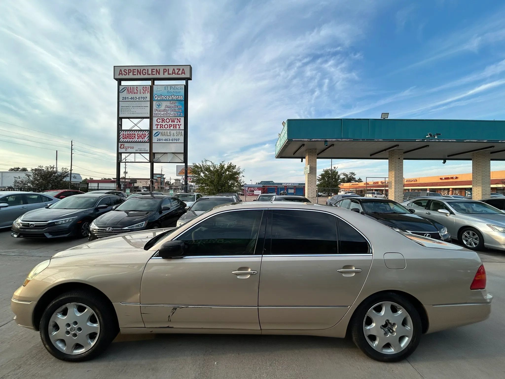 Used 2003 Lexus LS 430 RWD image 2
