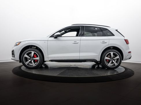 Certified 2024 Audi Q5 2.0T Premium Plus AWD/4WD image 6