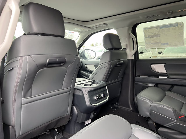 New 2026 Ford Expedition Max Active AWD/4WD image 36