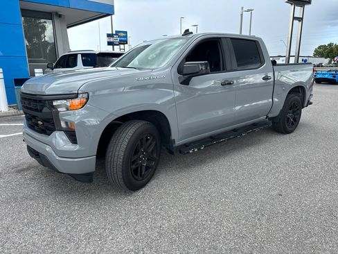 Used 2024 Chevrolet Silverado 1500 Custom RWD image 1