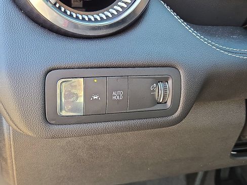 Used 2024 Chevrolet Blazer EV LT AWD/4WD image 27