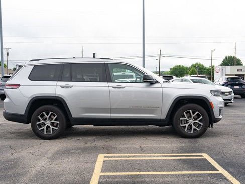 Certified 2024 Jeep Grand Cherokee L Limited w/ Luxury Tech Group II AWD/4WD image 6
