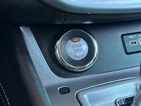 Used 2019 Nissan Murano SL w/ Cargo Package AWD/4WD image 22
