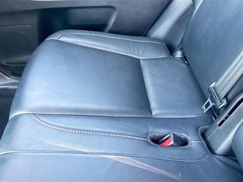 Used 2018 Toyota Highlander XLE FWD image 29