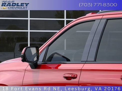 New 2026 Chevrolet Suburban RST image 14