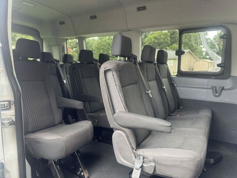 Used 2018 Ford Transit 350 XLT RWD image 14