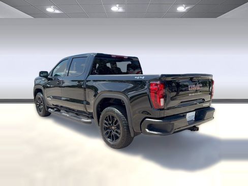Used 2026 GMC Sierra 1500 Elevation w/ Elevation Select Package AWD/4WD image 3