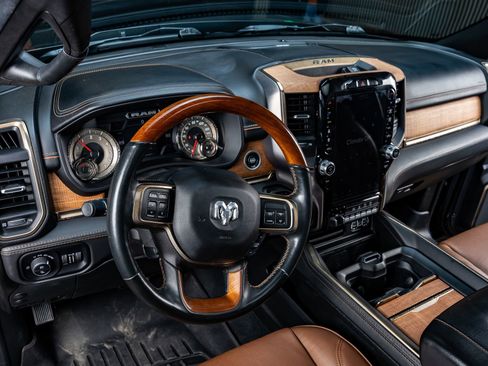 Used 2022 RAM 3500 Limited image 16