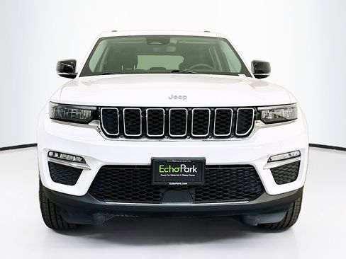 Used 2023 Jeep Grand Cherokee Limited w/ Trailer Tow Prep Group (B) image 2