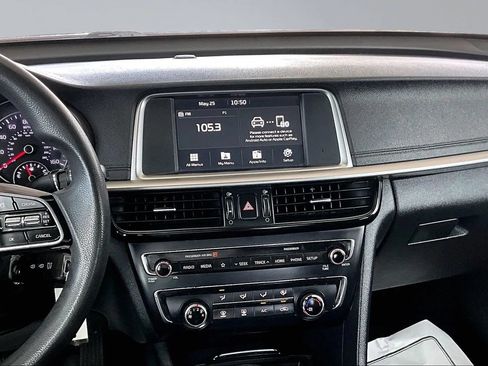 Used 2020 Kia Optima LX FWD image 9