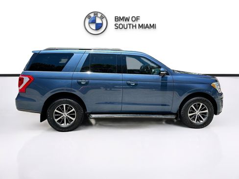 Used 2020 Ford Expedition XLT w/ Equipment Group 202A RWD image 8