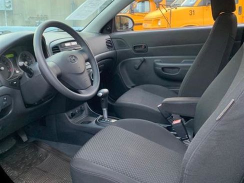 Used 2008 Hyundai Accent GS image 12