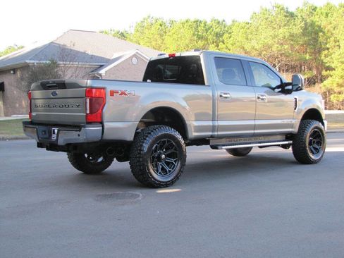 Used 2020 Ford F250 Lariat w/ Lariat Ultimate Package image 6