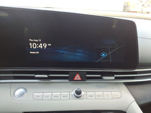 Used 2026 Hyundai Elantra Limited w/ Cargo Package FWD image 30