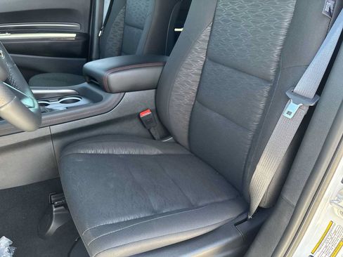 Used 2025 Dodge Durango GT w/ Blacktop Package AWD/4WD image 15