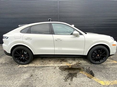 New 2026 Porsche Cayenne Coupe image 11