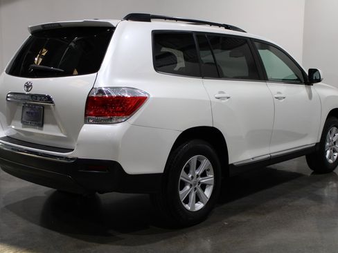 Used 2012 Toyota Highlander image 11
