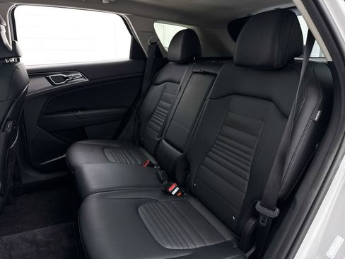 Used 2025 Kia Sportage SX FWD image 33