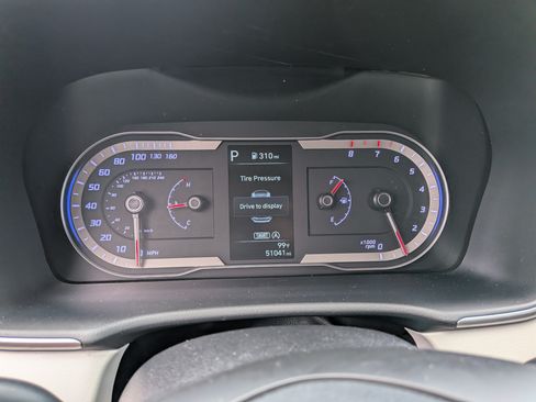 Used 2023 Hyundai Tucson SEL FWD image 28