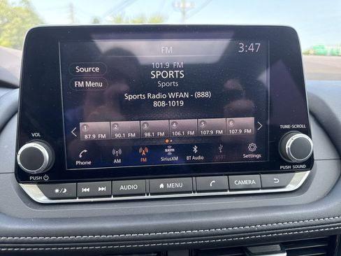 Certified 2022 Nissan Rogue SL AWD/4WD image 19