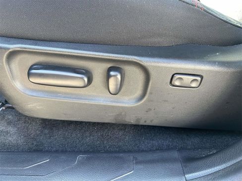 Used 2023 Toyota Tacoma SR5 w/ Technology Package image 13