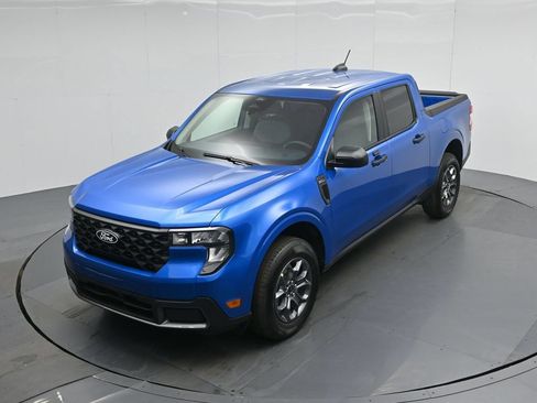 New 2026 Ford Maverick XLT FWD image 32