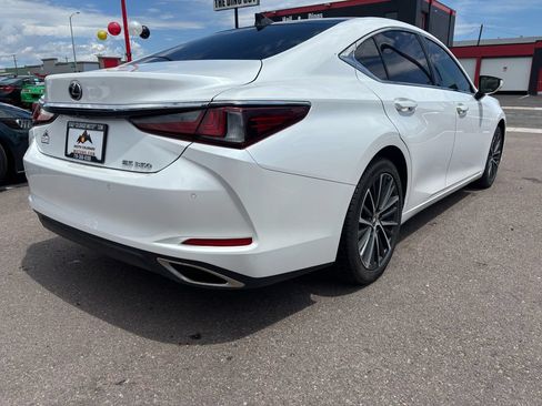 Used 2023 Lexus ES 350 w/ Premium Package FWD image 7