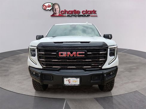 New 2025 GMC Sierra 1500 AT4X image 8