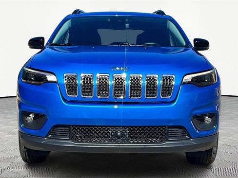 Used 2022 Jeep Cherokee Latitude Lux image 3