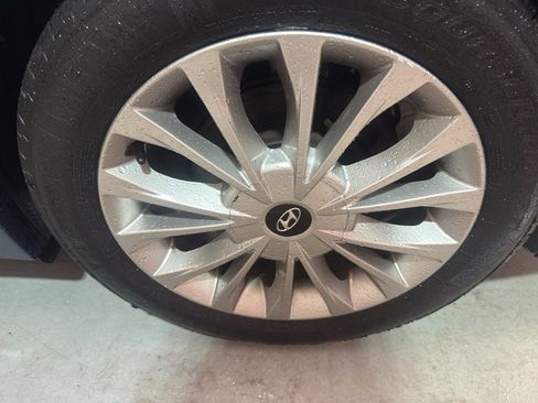 Used 2015 Hyundai Sonata Limited w/ Option Group 05 image 32