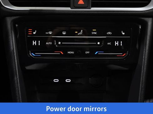 New 2026 Volkswagen Taos SE AWD/4WD image 19