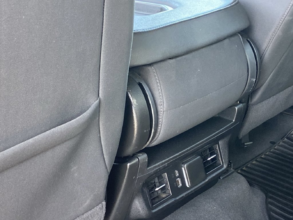 Used 2025 Chevrolet Silverado 1500 LT RWD image 17