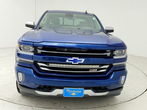 Used 2017 Chevrolet Silverado 1500 LTZ Z71 w/ LTZ Plus Package image 2