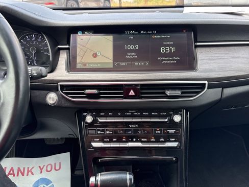 Used 2020 Kia Cadenza Technology image 32