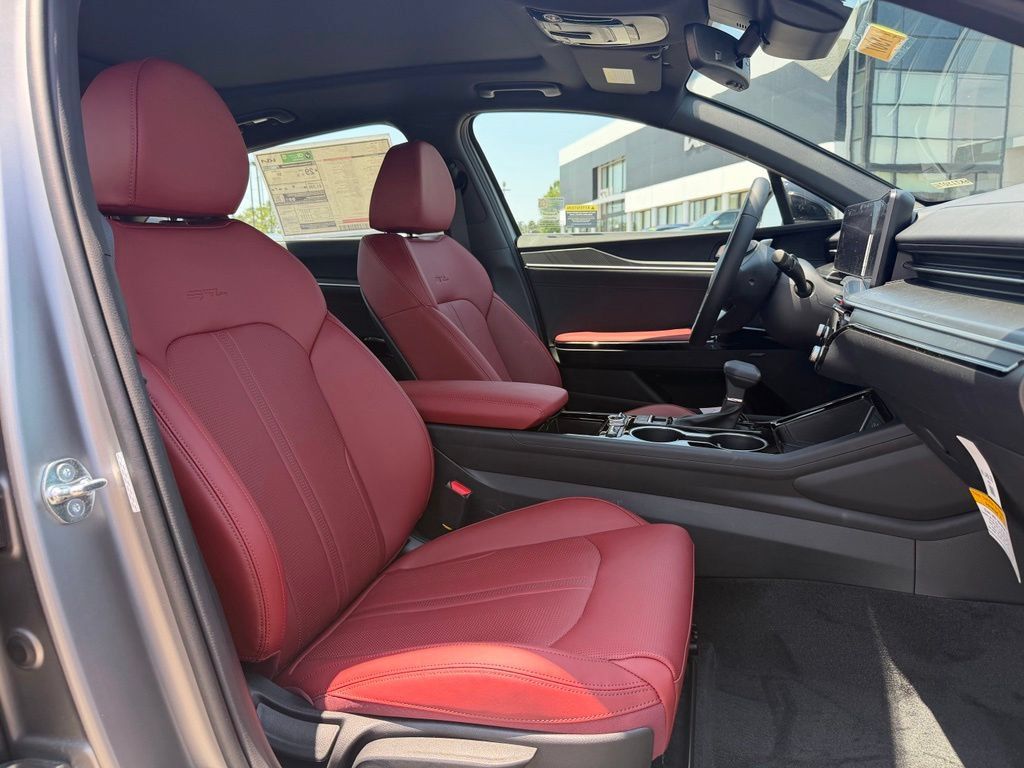 New 2026 Kia K5 GT-Line w/ GT-Line Red Interior Package FWD image 31