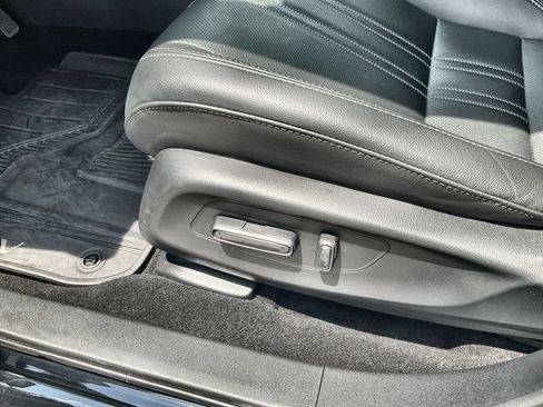Used 2025 Honda HR-V EX-L image 20