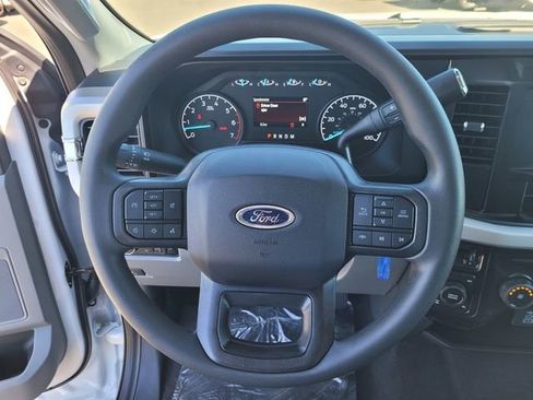 New 2026 Ford F250 XLT w/ FX4 Off-Road Package image 9