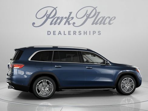 Certified 2026 Mercedes-Benz GLS 450 4MATIC image 25