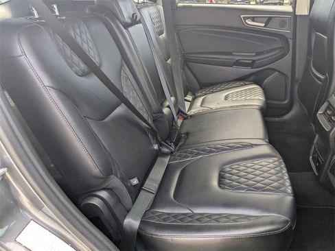 Used 2024 Ford Edge Titanium image 34