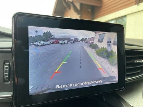 Used 2020 Ford Explorer XLT w/ Equipment Group 202A image 27