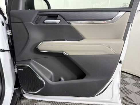 New 2026 GMC Acadia Elevation w/ Black Edition image 24