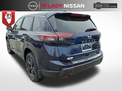 New 2026 Nissan Rogue SV image 5