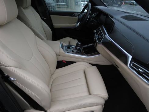Used 2022 BMW X5 xDrive45e image 18