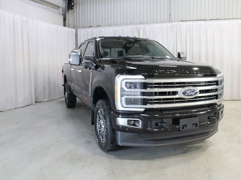 Used 2026 Ford F350 Platinum w/ Platinum Plus Package AWD/4WD image 39