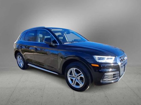 Used 2018 Audi Q5 2.0T Premium Plus w/ Premium Plus Package image 2