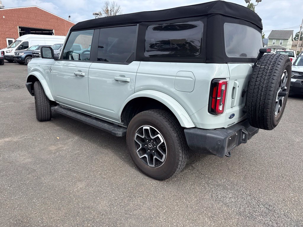 Used 2023 Ford Bronco Outer Banks AWD/4WD image 5