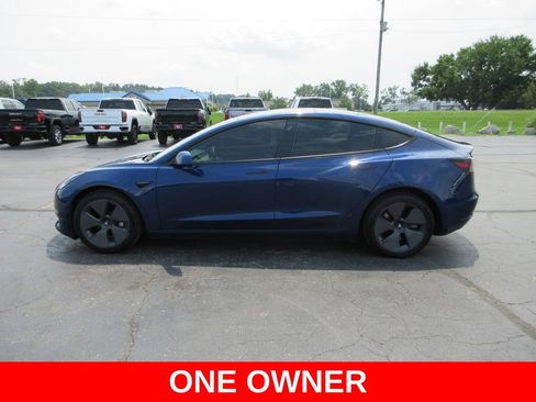 Used 2023 Tesla Model 3 Standard Range RWD image 9